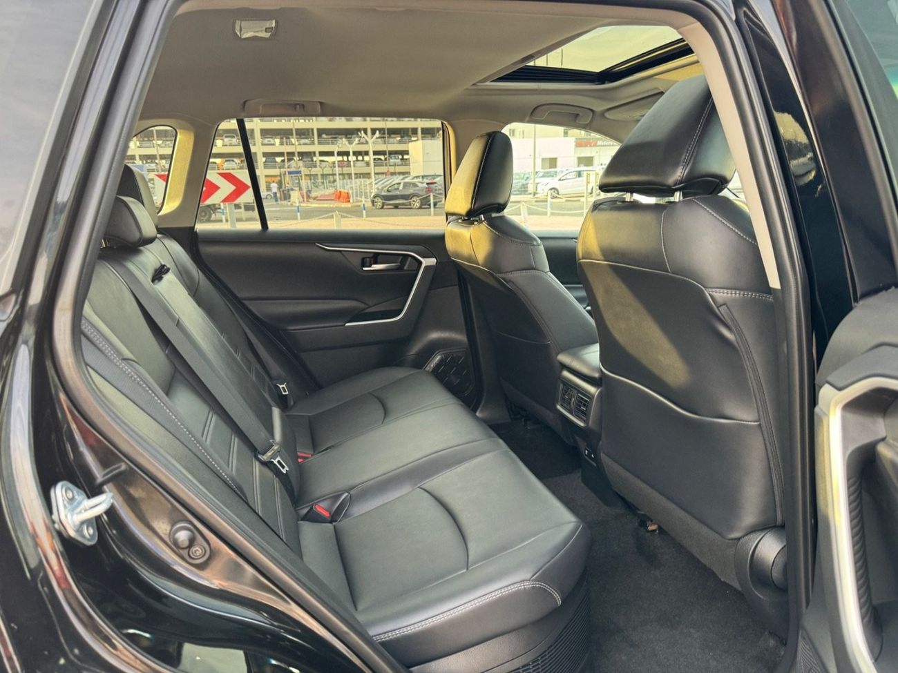 Toyota RAV4 2021 HYBRID EV ENGINE AWD FULL OPTION USA IMPORTED