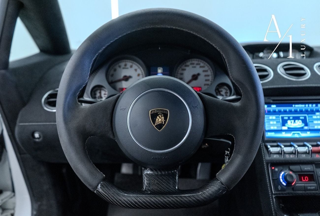 Lamborghini Gallardo 2010 Lamborghini Gallardo Superleggera, Low Kms, Carbon Fibre, Excellent Conditions, European Spec