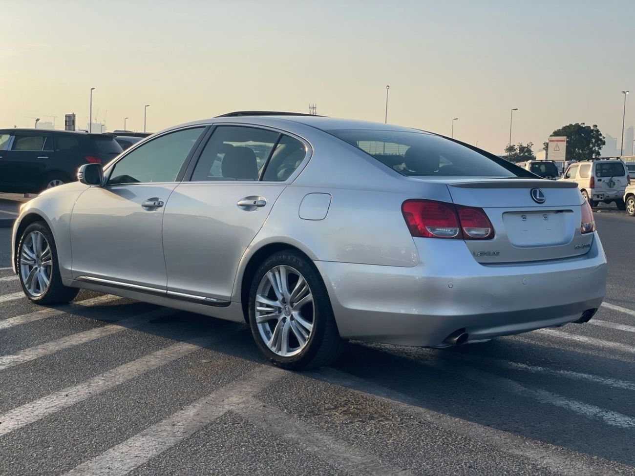 لكزس GS 450 2009 Lexus GS450h Hybrid Platinum Full Option - Fresh Imported From Japan - 3.5L V6 -