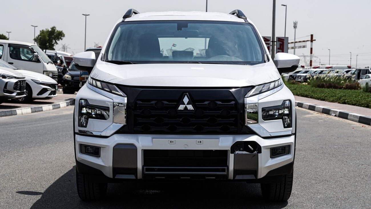 Mitsubishi Xpander Cross