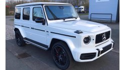 مرسيدس بنز G 63 AMG فل مواصفات / نايت بكج / قواعد شاشات خلفيه