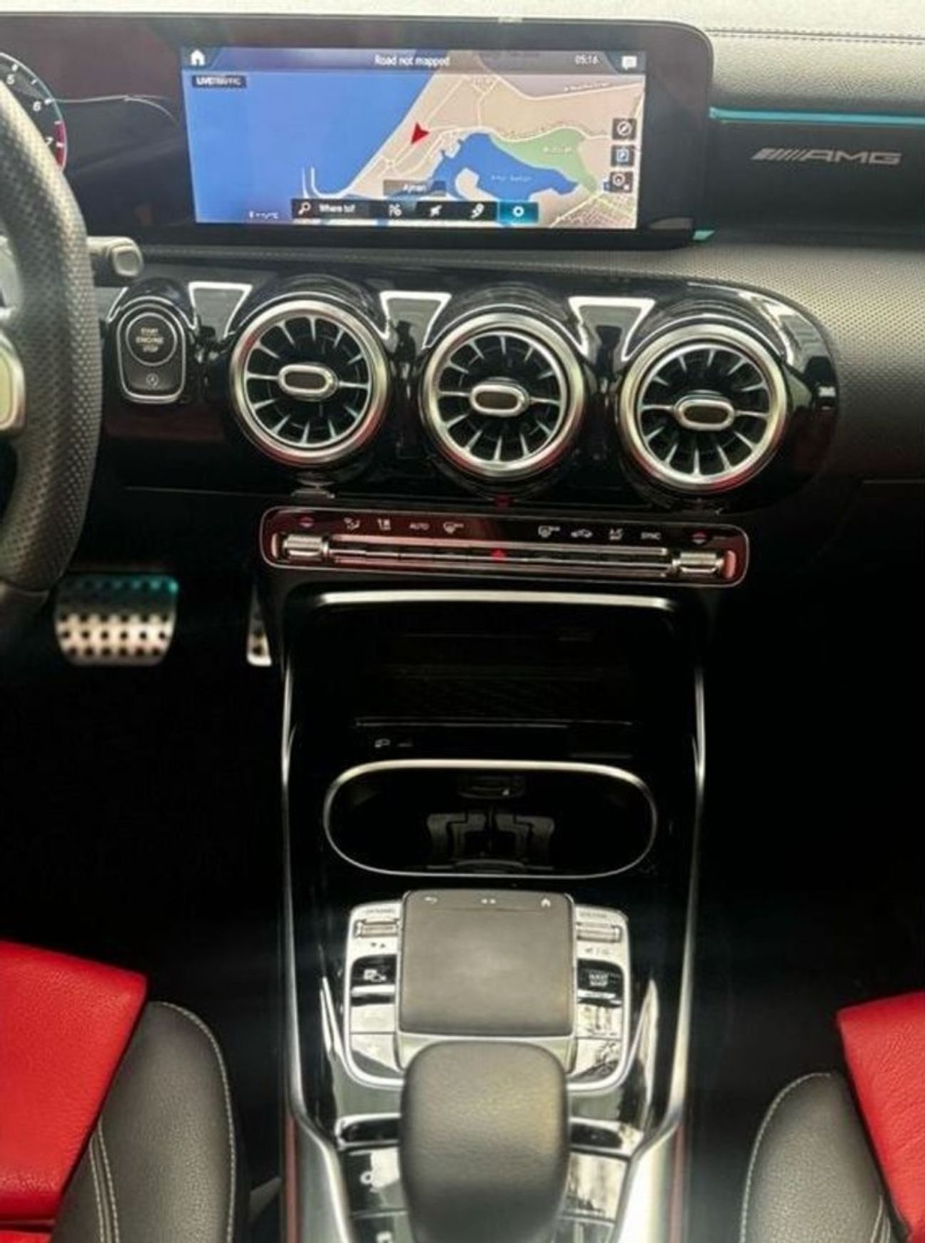 Mercedes-Benz A 35 AMG 4MATIC