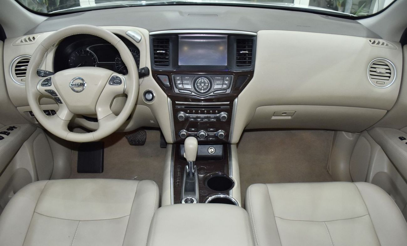نيسان باثفايندر EXCELLENT DEAL for our Nissan Pathfinder SV 4WD ( 2015 Model ) in White Color GCC Specs