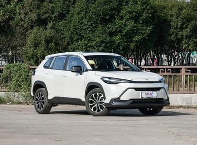 Toyota Frontlander Luxury 2026 Toyota Frontlander– 2.0L Hybrid Luxury