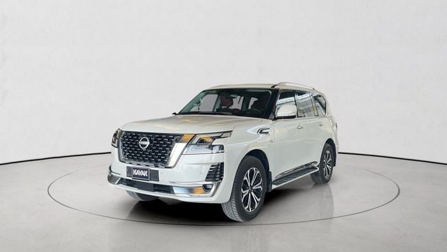 Used 2023 Nissan Patrol LE TITANIUM for sale in UAE | Verified Second Hand Nissan Patrol LE TITANIUM Price