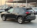 Toyota RAV4 XLE 4WD push start, leather seats 2022