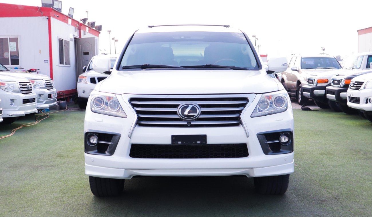 Lexus LX570