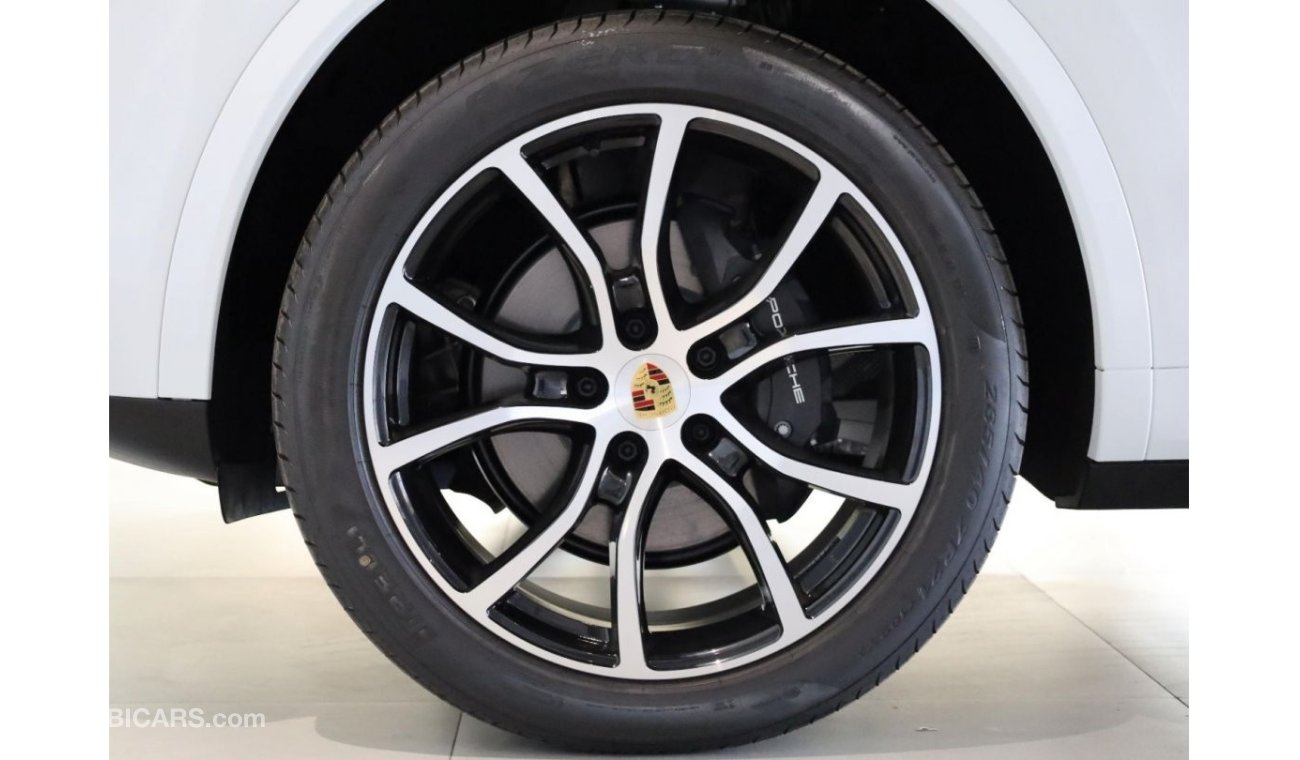 Porsche Cayenne Std 2022 | 3.0L V6 | Under Warranty | GCC Specs