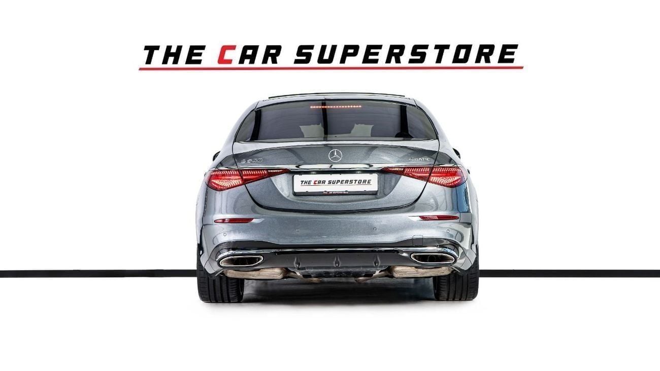 Mercedes Benz S500 4MATIC 3.0L Low Mileage-Full Options-Premium Metallic Exclusive Paint