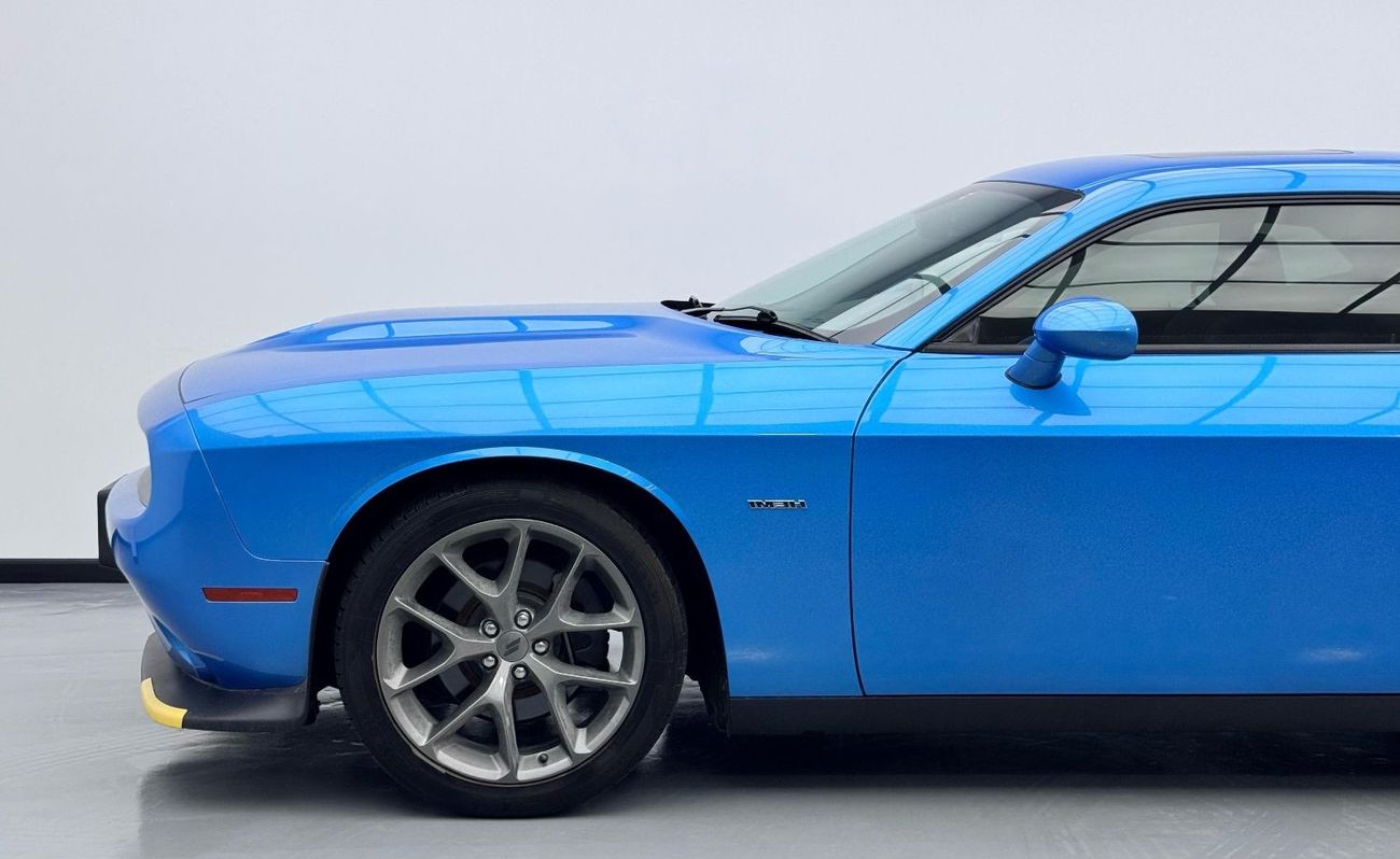 Dodge Challenger R/T Plus 5.7L (375 HP) 2019 Dodge Challenger R/T Plus Hemi, Warranty, Full Dodge Service History, Lo