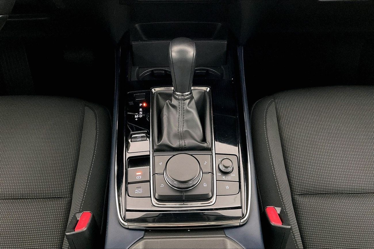 Mitsubishi Outlander GLX Midline| 1 year free warranty | Exclusive Eid offer