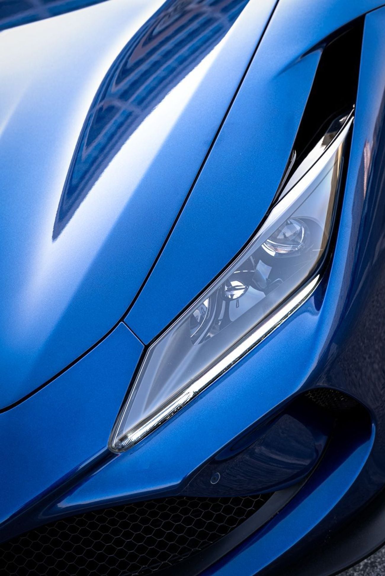 فيراري F8 تريبوتو 3.9T V8