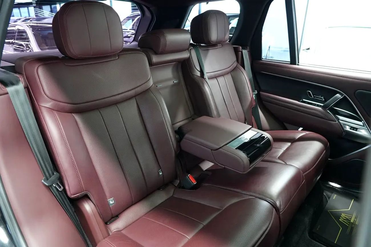 Land Rover Range Rover LWB HSE P530 4.4L P530 | GCC 49k km | V8 Agency Warranty | Service Contract History