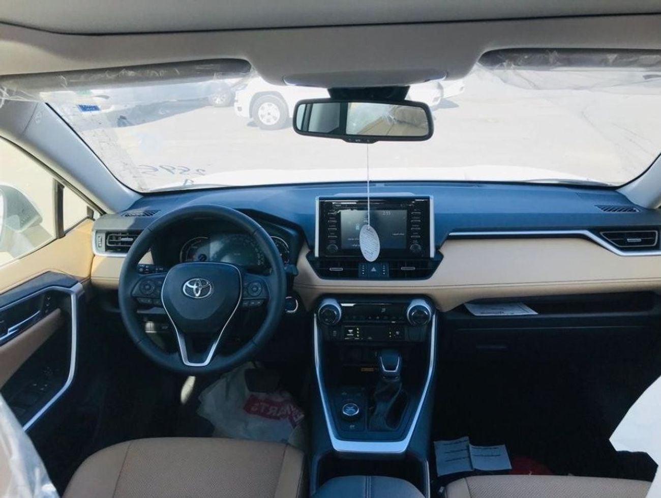 تويوتا راف ٤ 2.5L AT hybrid XLE