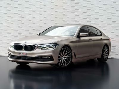 بي أم دبليو 530i M Sport 2.0L