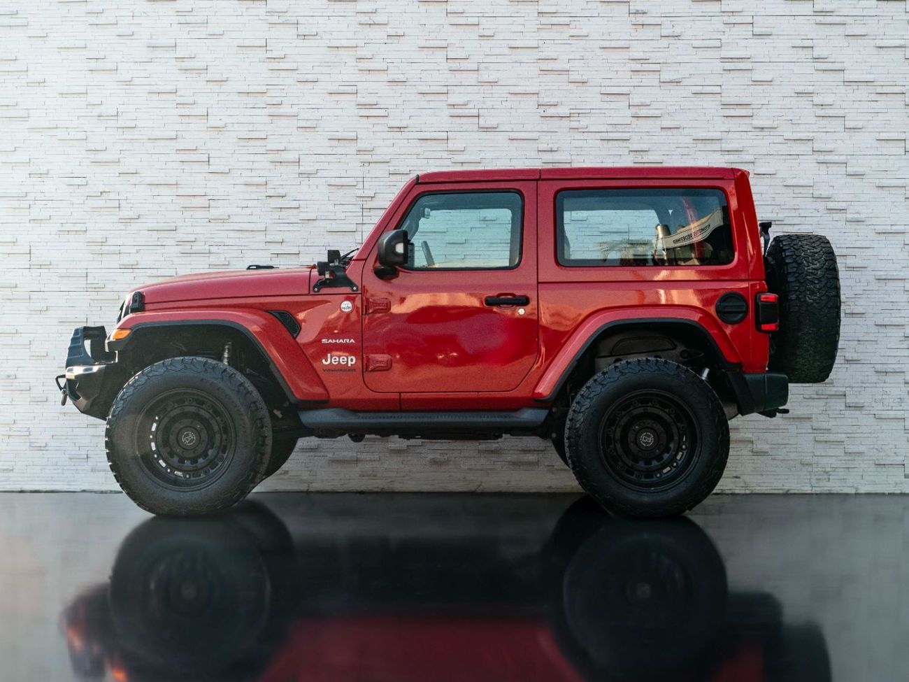 Jeep Wrangler Sahara 3.6L A/T (5 Seater)