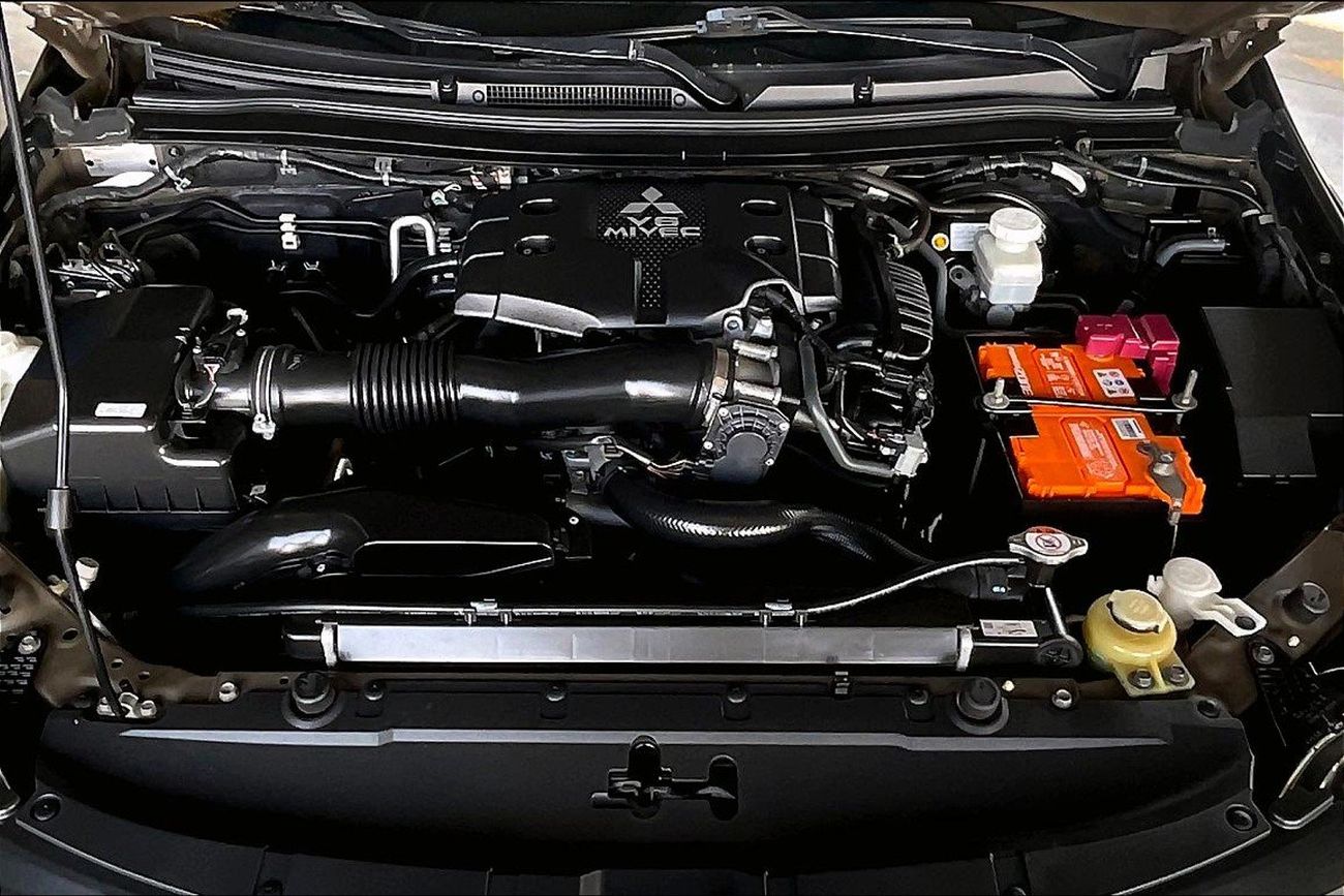 ميتسوبيشي مونتيرو سبورت GLX | شامل الضمان | 0 ﺪﻔﻋﺓ ﺃﻮﻟﻯ