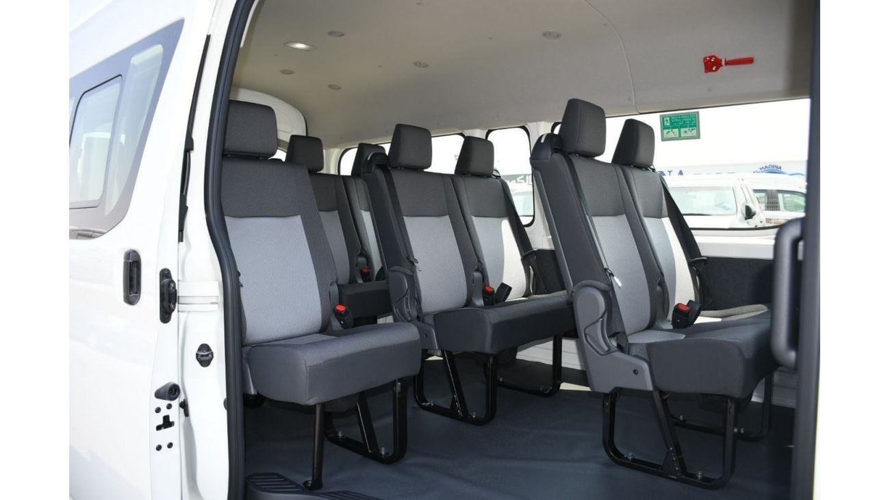 Toyota Hiace 3.5L AUTOMATIC 3 Point  Seats Belt