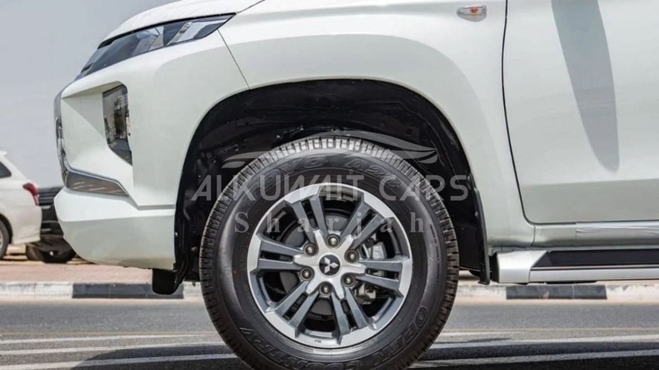 Mitsubishi L200 Mitsubishi L200 GLX 2.4L Diesel AT MY2023