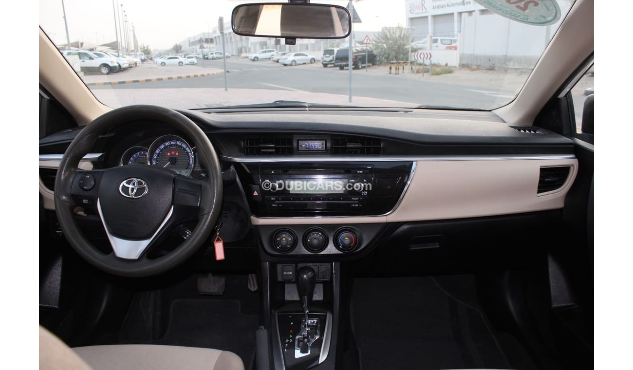 Toyota Corolla Toyota Corolla 2015 1600 GCC in excellent condition without accidents, very clean from inside and ou
