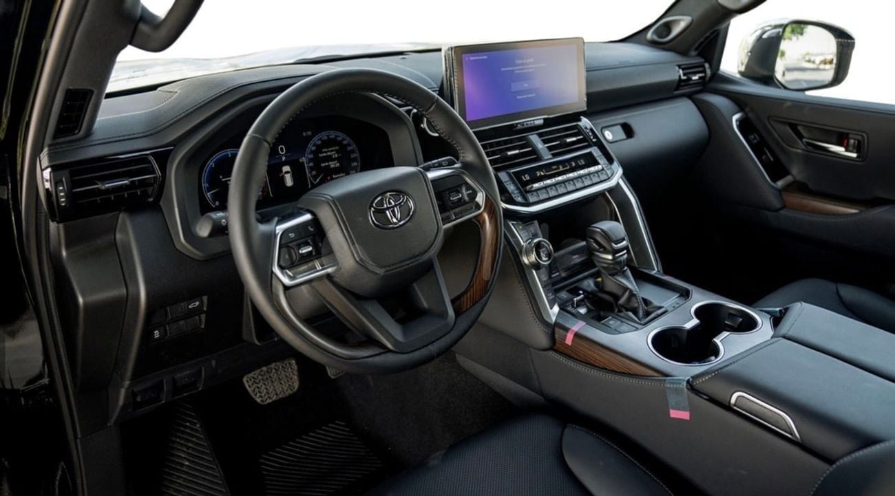 Toyota Land Cruiser VXR LC VX 3.5 TT || 2026