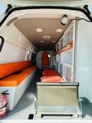 Toyota Hiace Van High Roof 2.8L (174 HP) A/T
