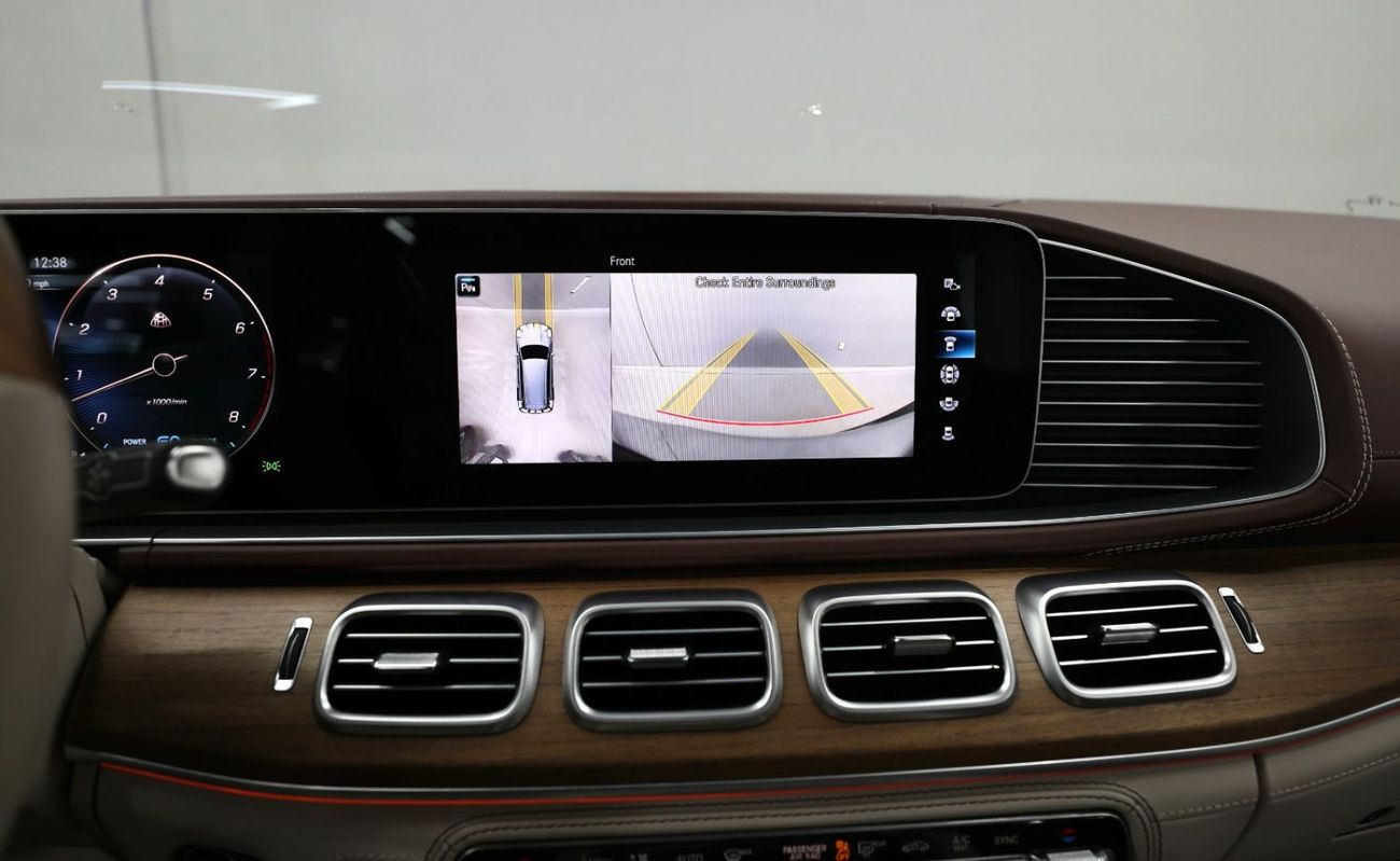 Mercedes Maybach GLS600 Maybach Original Mayback | Clean Title | V8 4.0L 558 Hp | Free Insurance + Registration | Warranty Till 2028