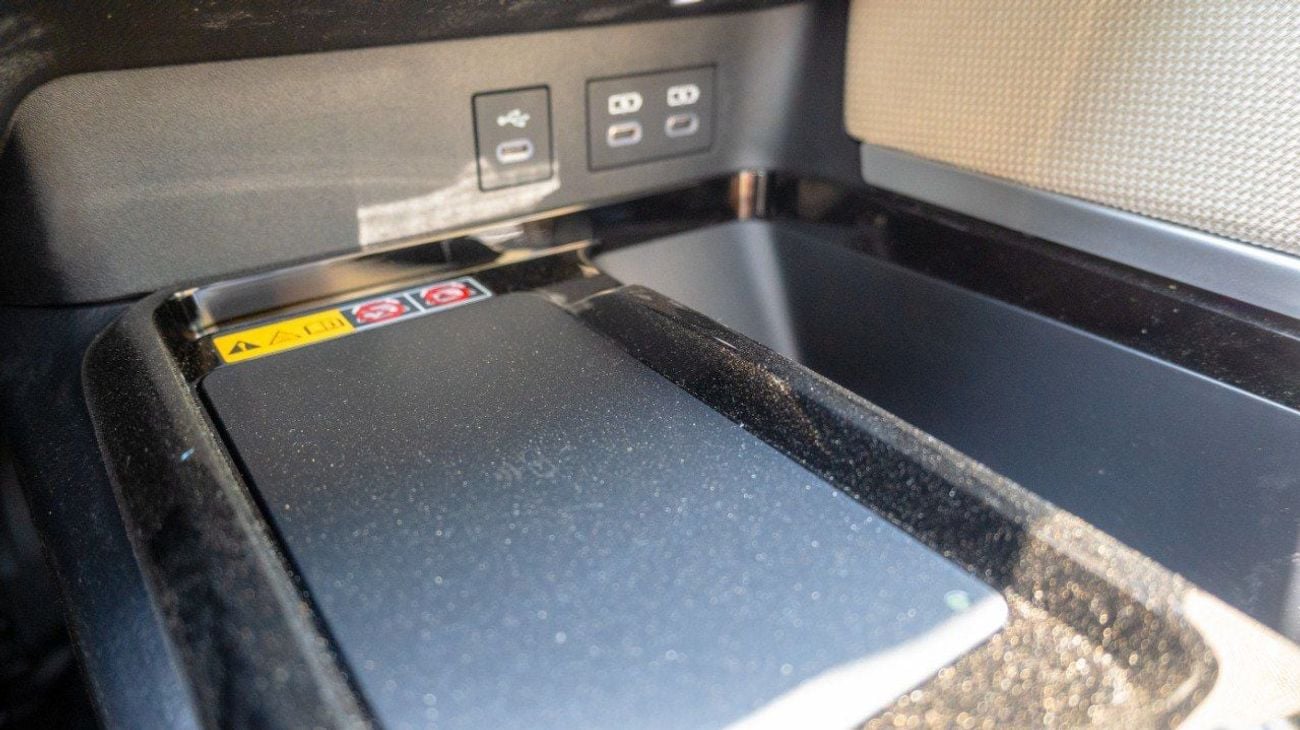 تويوتا كامري Toyota Camry LE 2025 2.5L Hybrid