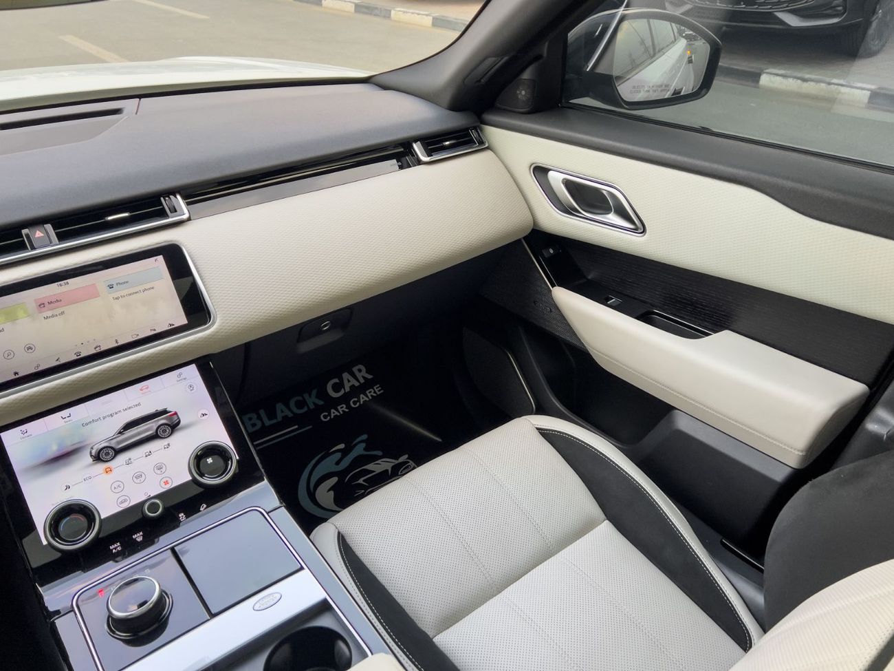 Land Rover Range Rover Velar 2020 Land Rover Range Rover Velar P250 S 2.0L Petrol