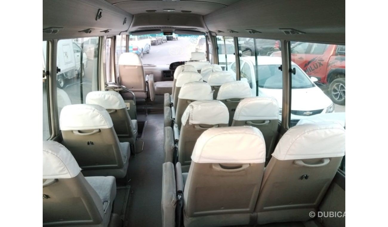 تويوتا كوستر TOYOTA CVOASTER BUS RIGHT HAND DRIVE (PM 850)