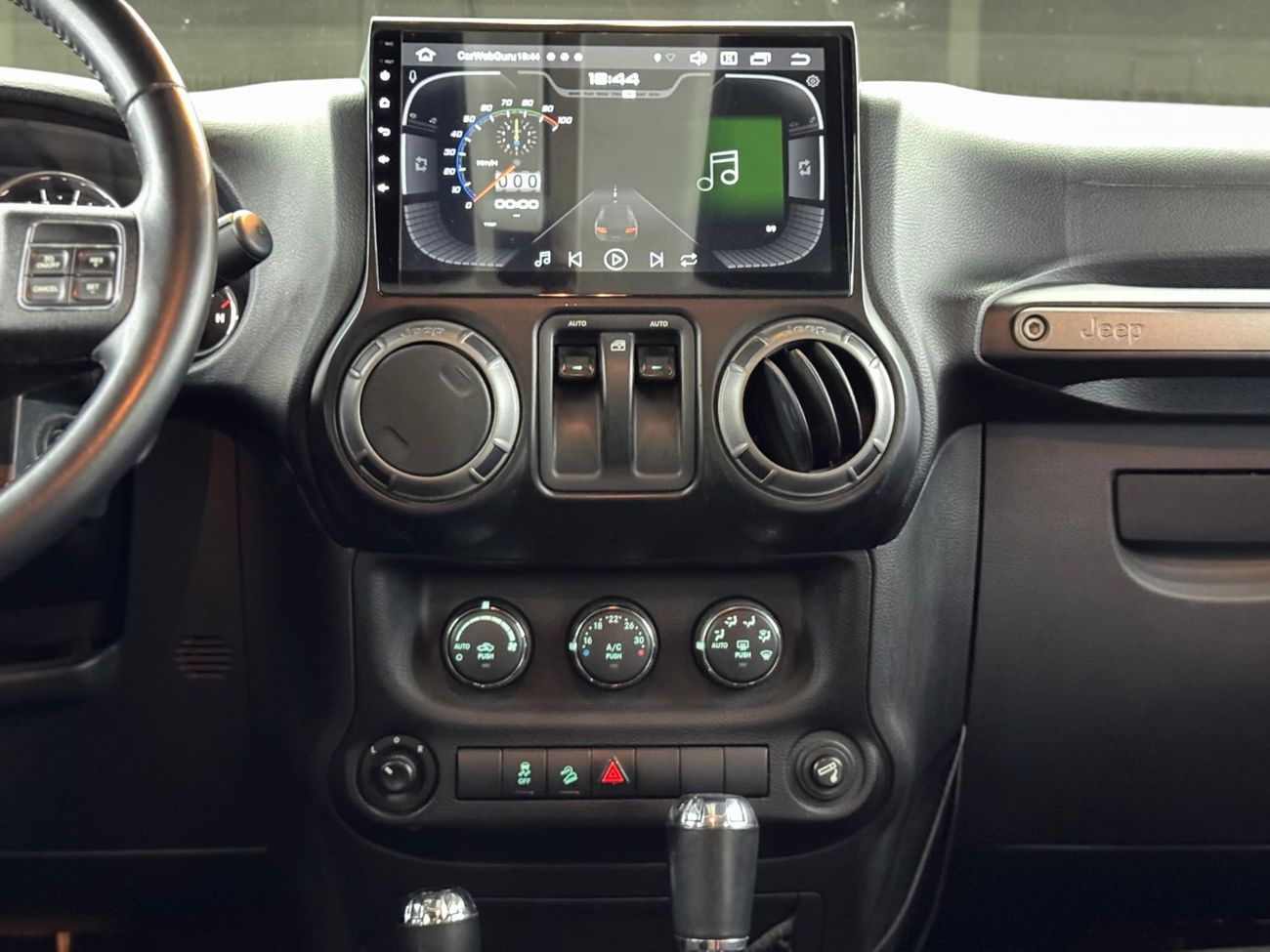 جيب رانجلر Willys Wheeler 3.6L A/T (2 Door) 2018 Jeep Wrangler JK Willys, Warranty, Full Service History, Excel