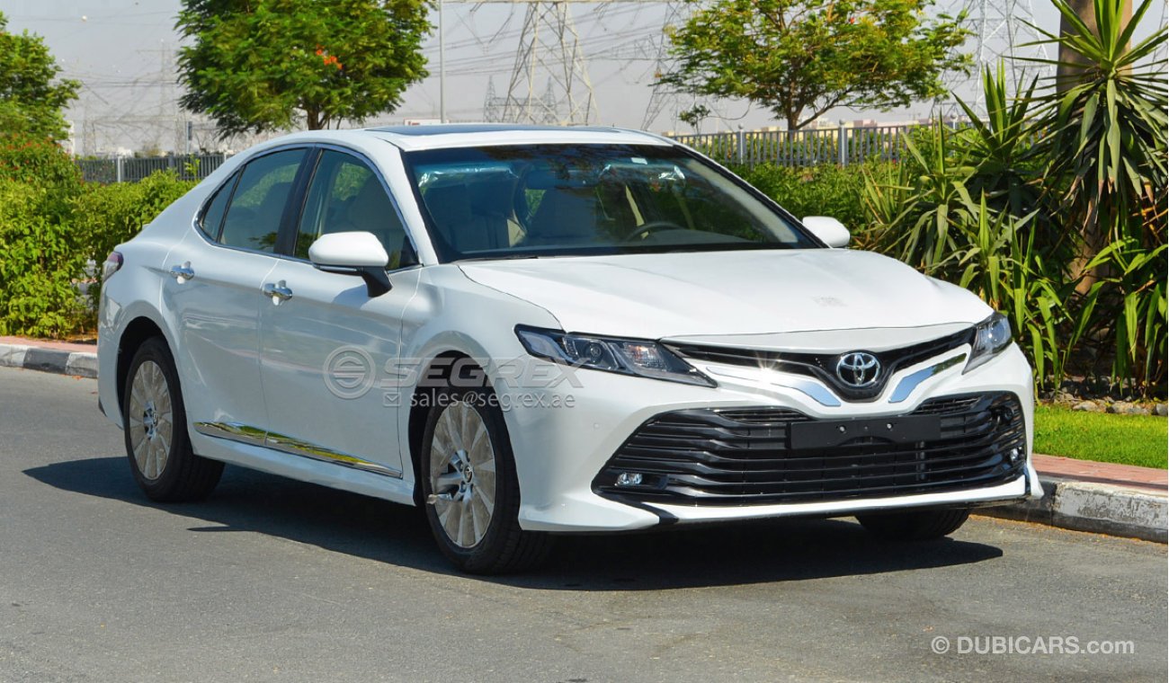 Toyota Camry 2020YM 2.5 GLE Sunroof, Smart Key, Rear Camera-Black inside Gray Available