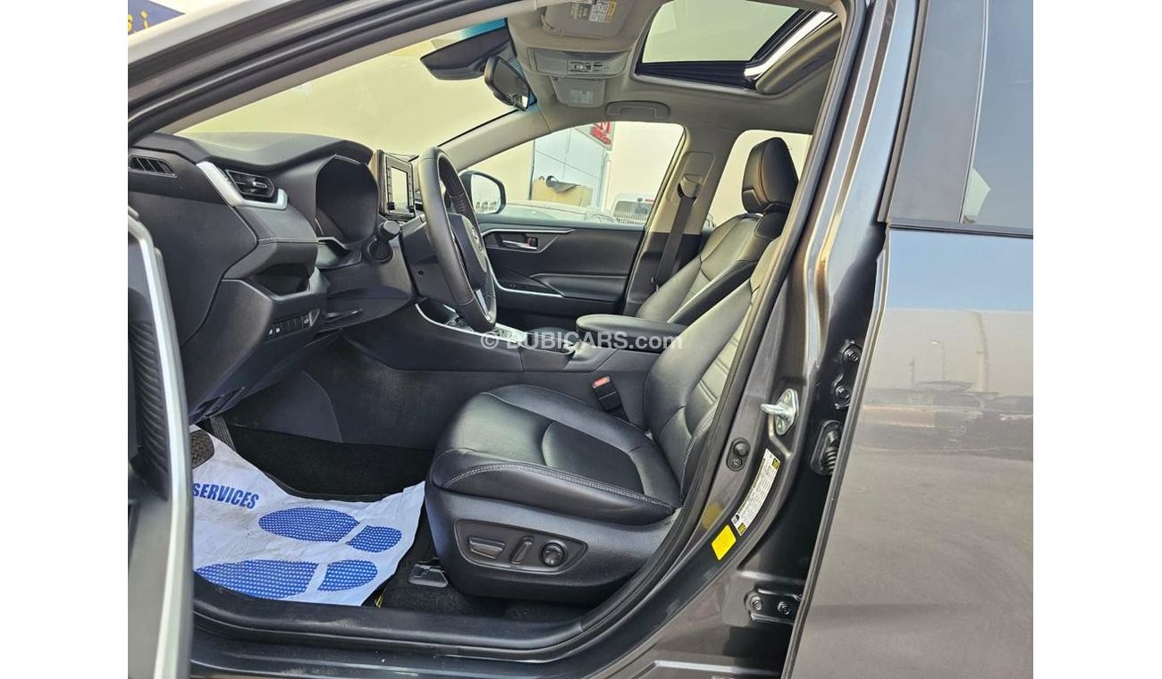 تويوتا راف ٤ 2020 Toyota Rav4 XLE 2.5L V4 / Export Only