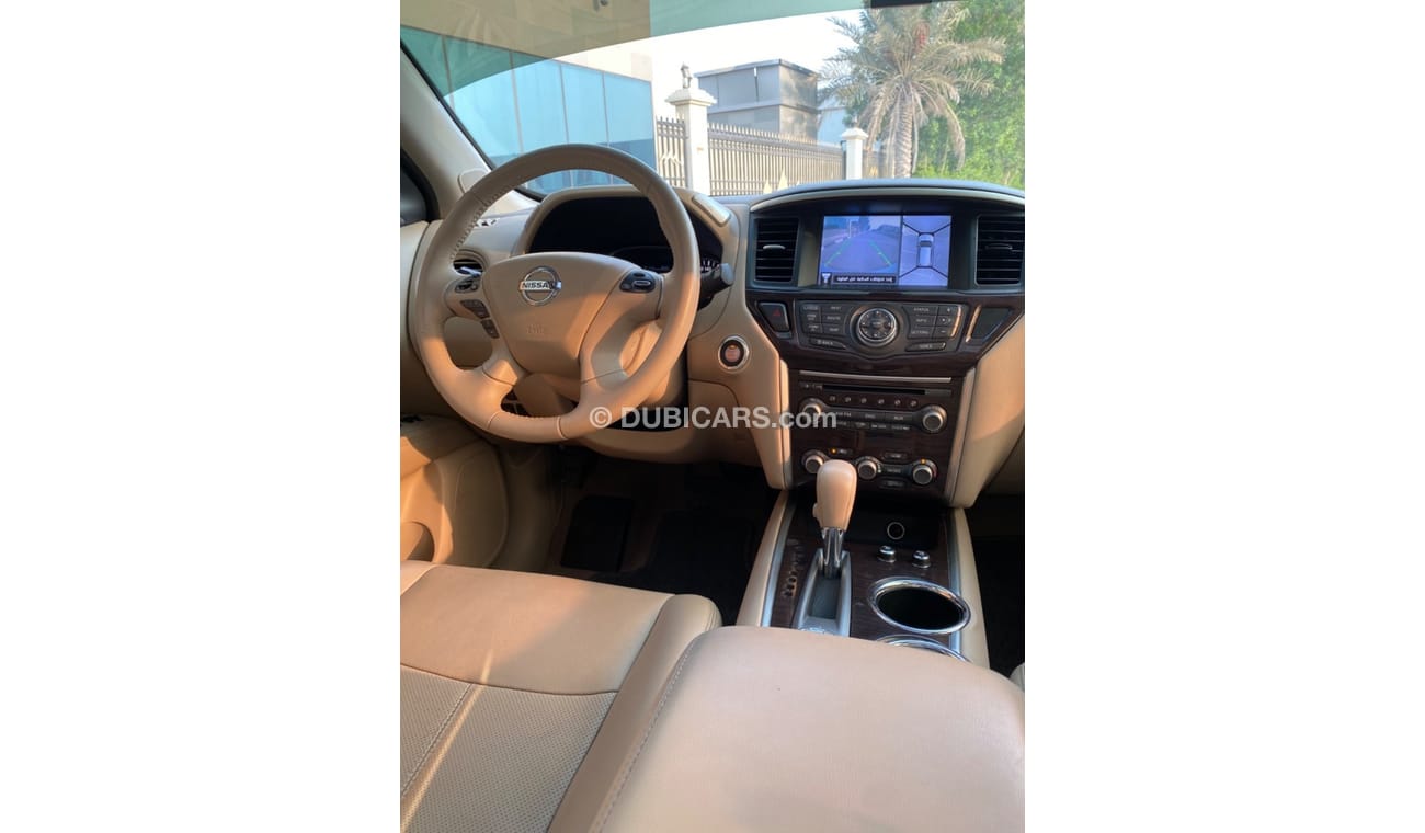 Nissan Pathfinder SL