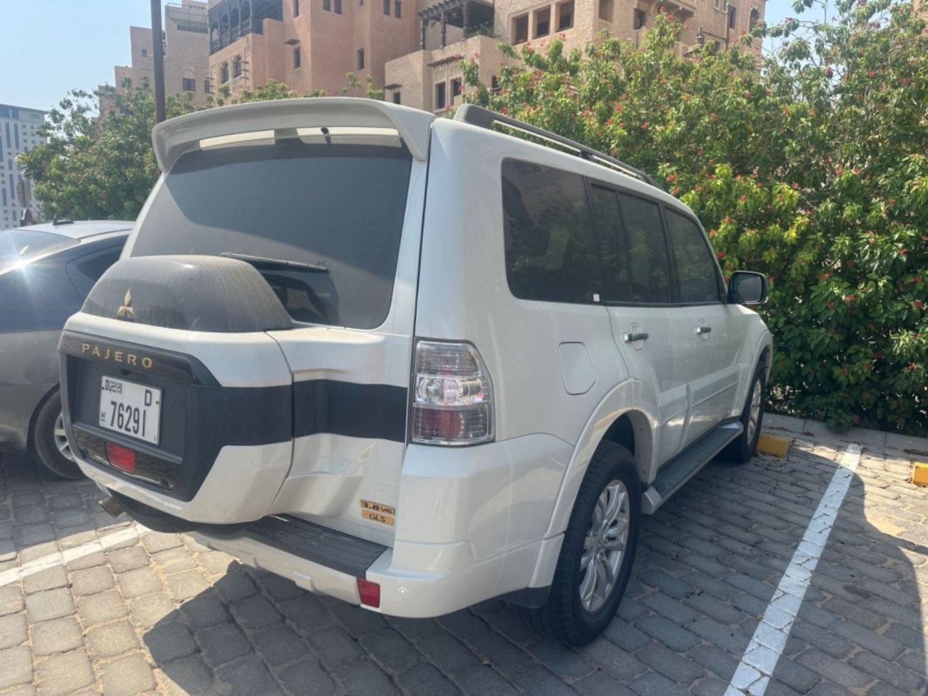 Mitsubishi Pajero GLS