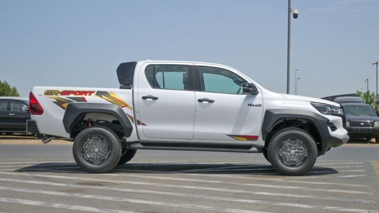 Toyota Hilux Toyota Hilux GR Sport - 2.8L - DSL - White - 2024 (Export)