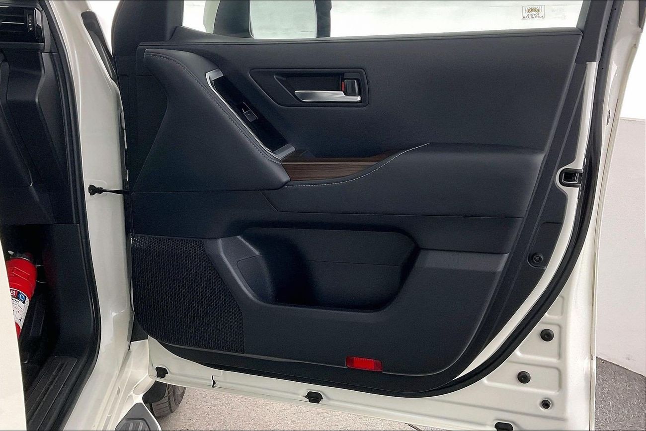 Toyota Land Cruiser GXR | Guaranteed Warranty | 0 Down Payment