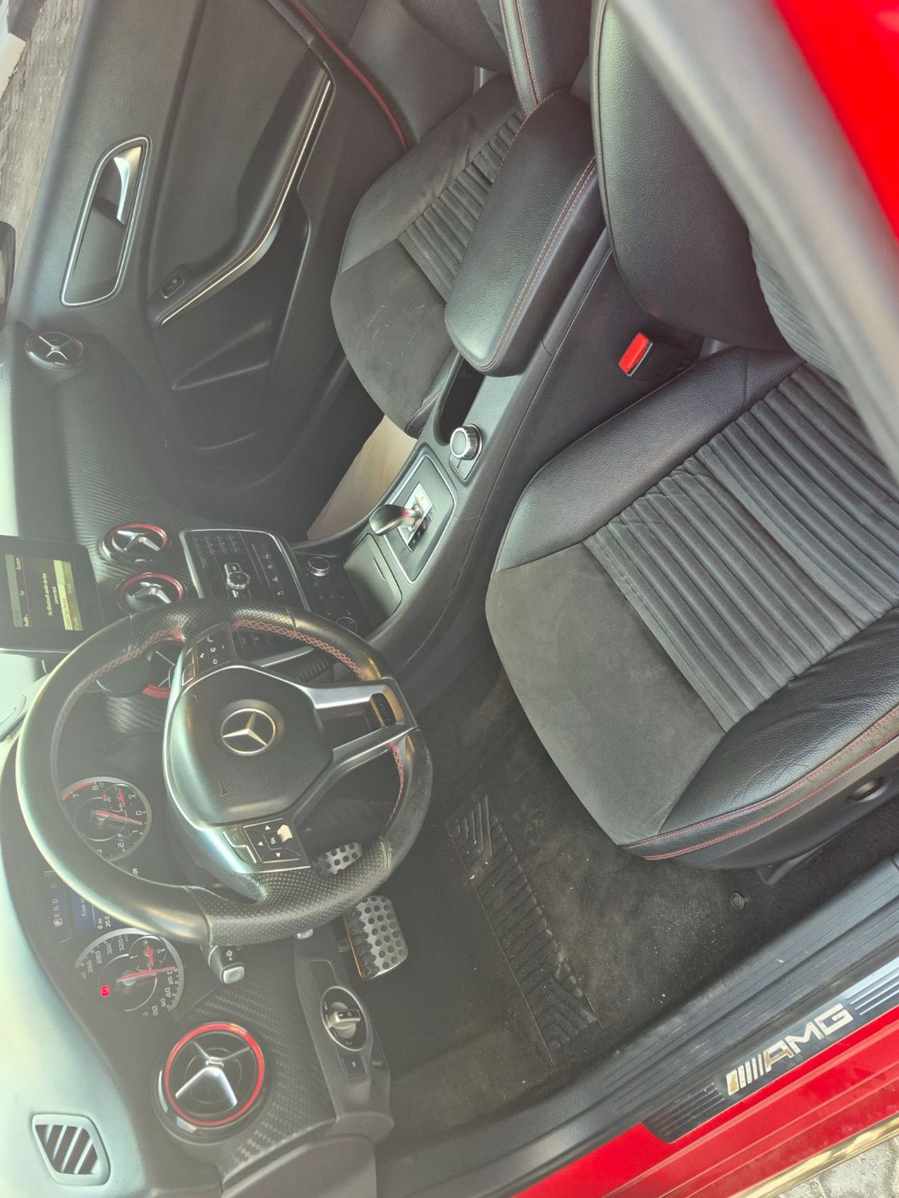 مرسيدس بنز CLA 45 AMG Std 2.0L