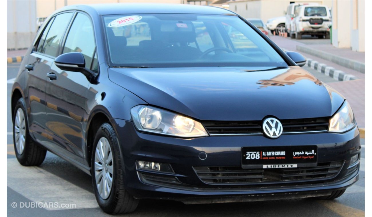 Volkswagen Golf Volkswagen Golf 2015 GCC in excellent condition without accidents, very clean from inside and outsid