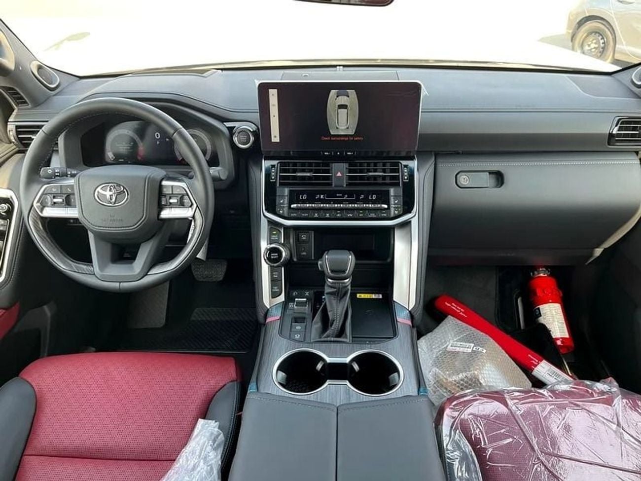 تويوتا لاند كروزر 2026 Toyota Land Cruiser LC300 VXR (Full-Option) 3.5L V6 Twin Turbo Petrol A/T 4WD Export Only