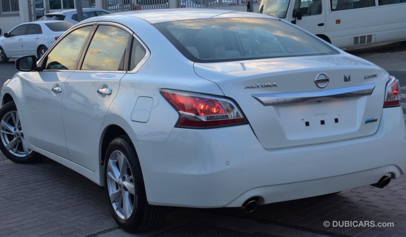 Nissan Altima SV