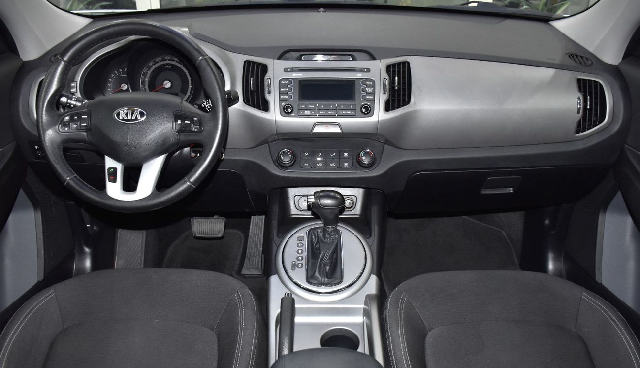 كيا سبورتيج EXCELLENT DEAL for our KIA Sportage ( 2016 Model ) in White Color GCC Specs