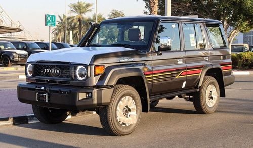 تويوتا لاند كروزر 70 2025 Model Toyota Land Cruiser Hardtop LC76, 2.8L Diesel 4WD 6A/T