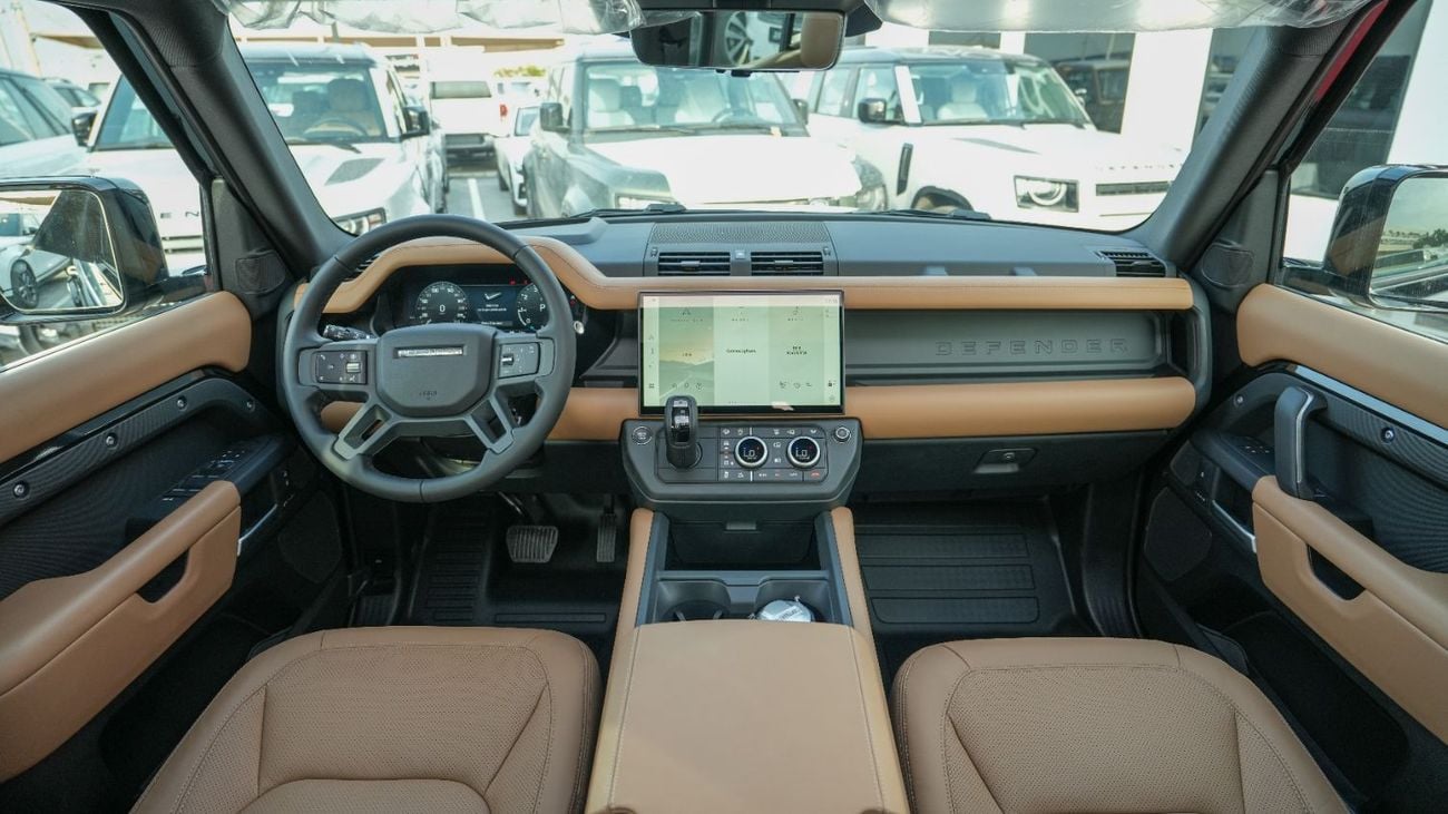 لاند روفر ديفندر P400 X-Dynamic HSE Black 2026MY Export Only