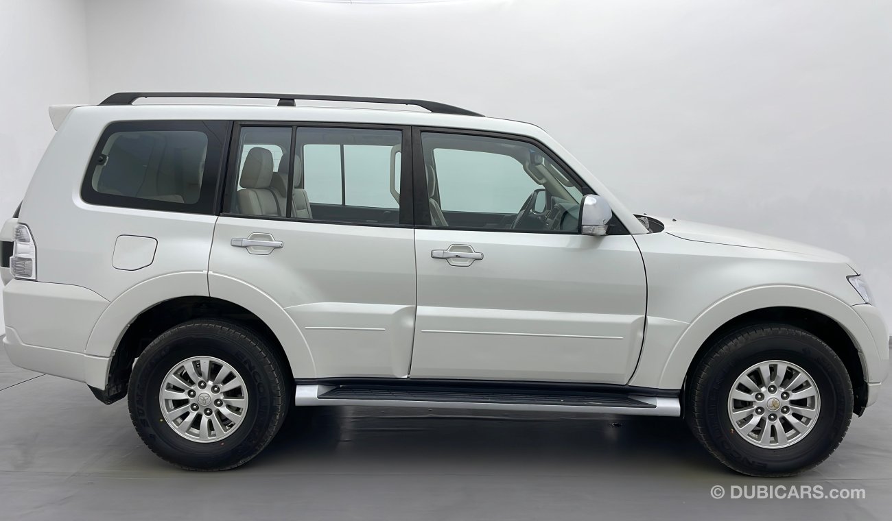 Mitsubishi Pajero GLS MIDLINE 3.5 | Under Warranty | Inspected on 150+ parameters