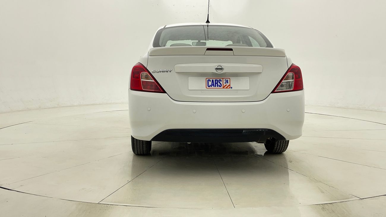 نيسان صني SV 1.5 | بدون دفعة مقدمة | اختبار القيادة في المنزل