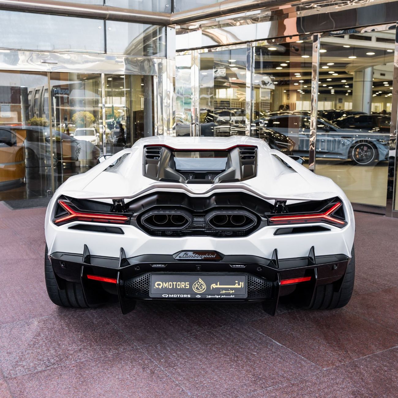 لامبورغيني ريفويلتو 2024 LAMBORGHINI REVUELTO BRAND NEW ( FREE SERVICE CONTRACT )