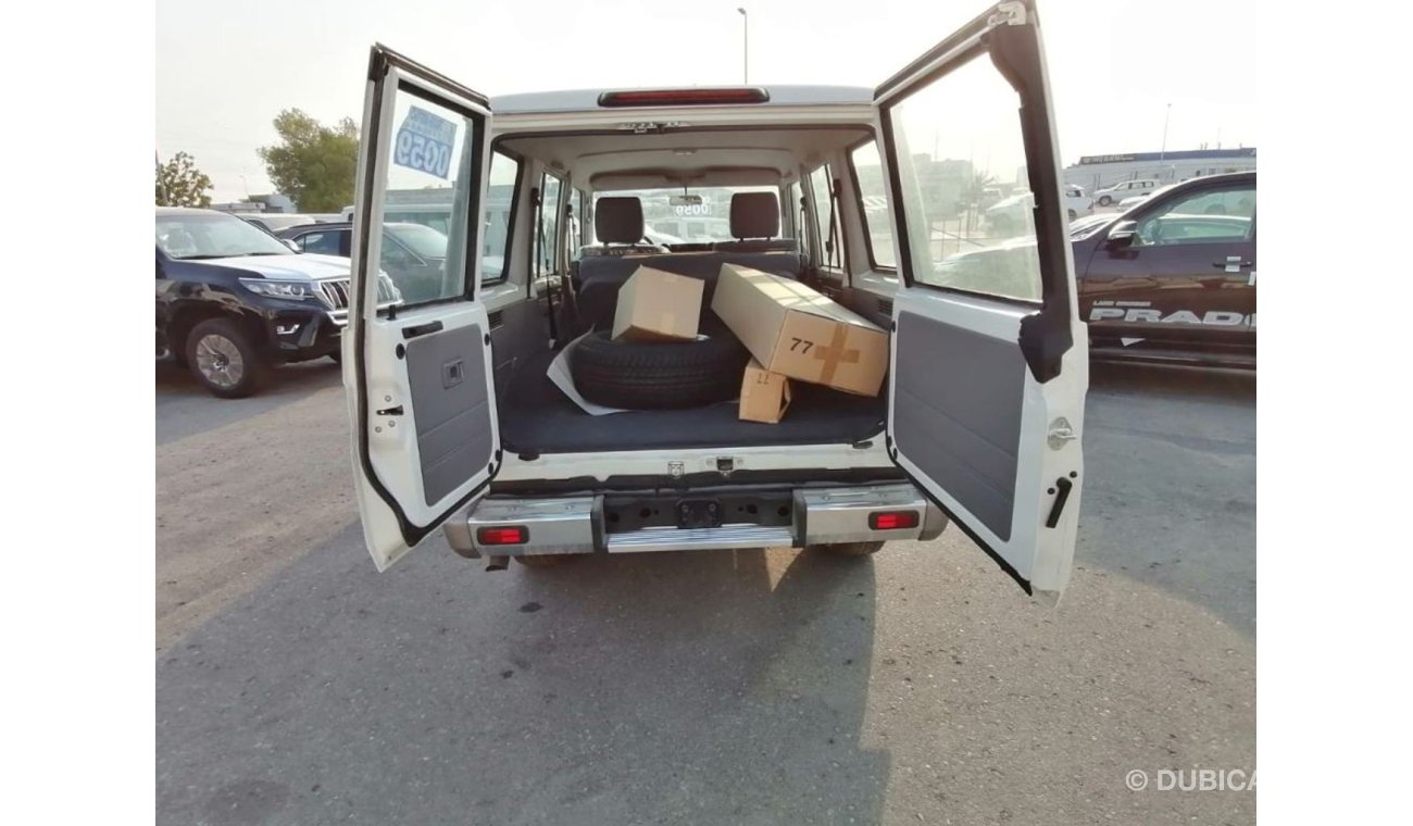 Toyota Land Cruiser Hard Top