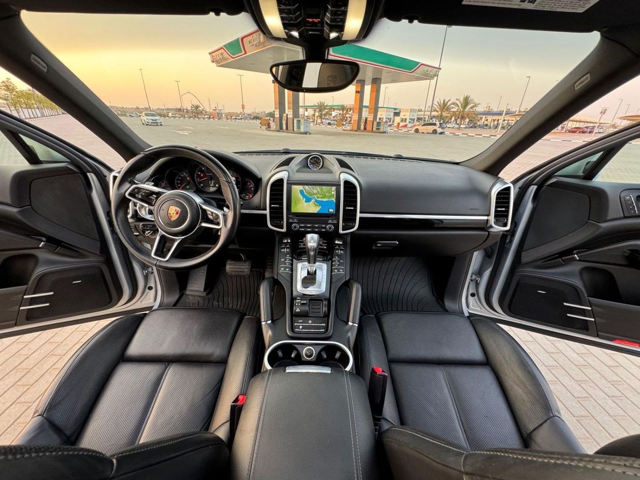 بورش كايان Platinum Edition