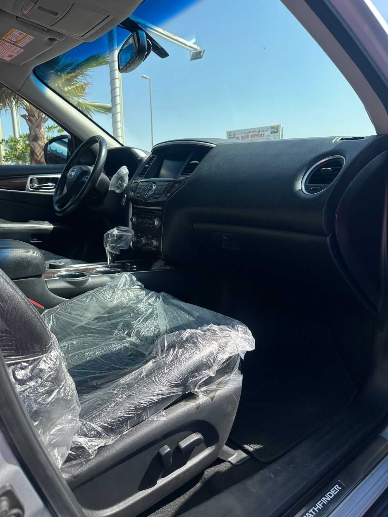 Nissan Pathfinder Platinum 3.5L